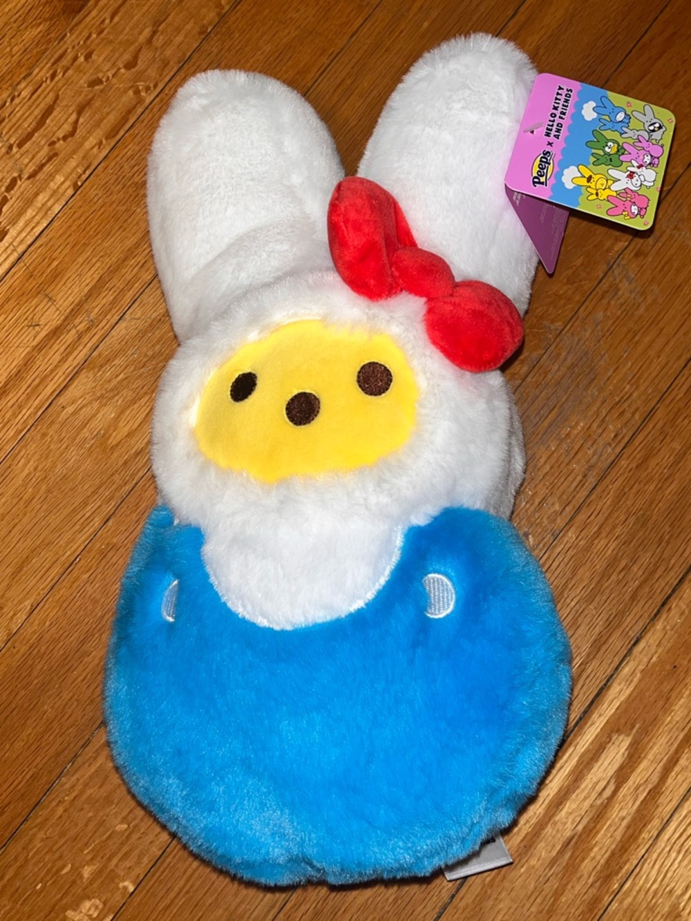 Hello Kitty Plush - Picture 2 of 2